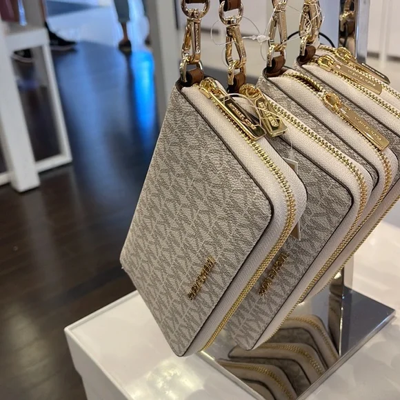 Michael Kors MK Signature Large Flat Multi-Function Phone Case Wallet Wristlet - Picture 2 of 16